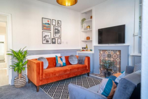 3 bed, 3 bath Town House, free Wi-Fi & on-street parking